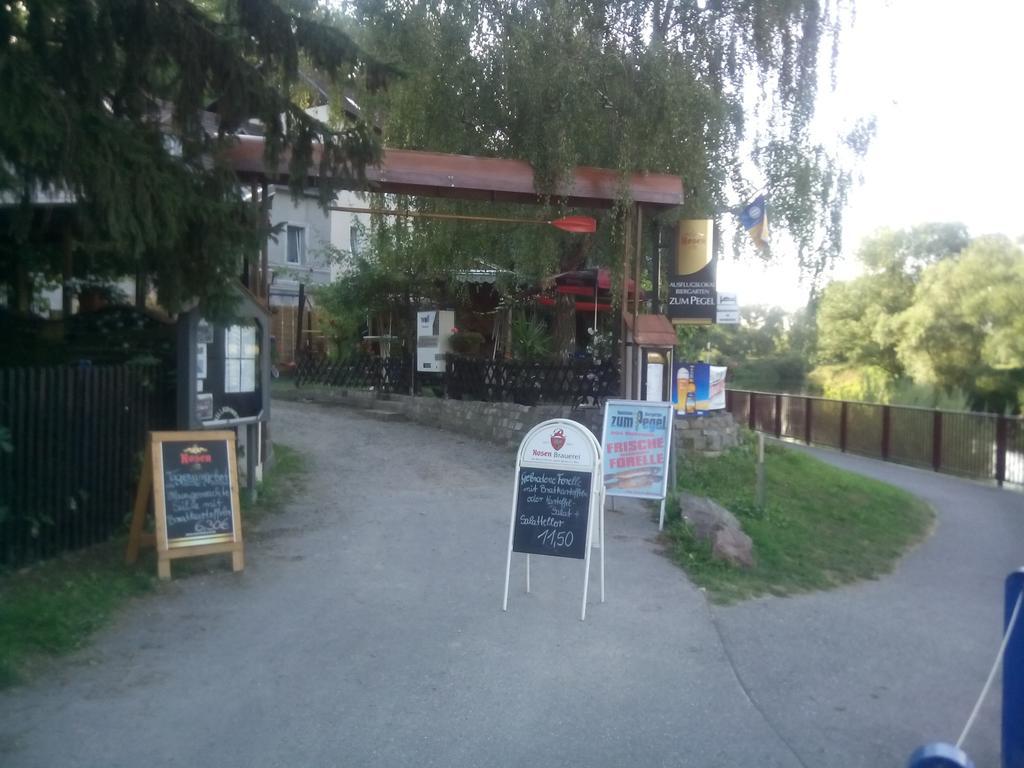 Pension Gasthaus Zum Pegel Naumburg  Exterior photo